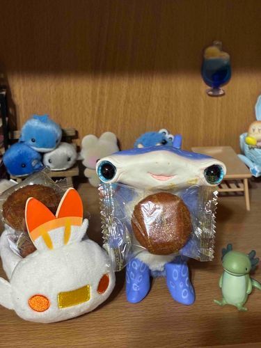ヒバニーカーが、おやつはいたつしてくれたよー🍩