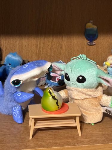 グーちゃんカエルさんがすきなんでしょ！
カエルのおまんじゅうだよー
プルプルでおいしいよ😋