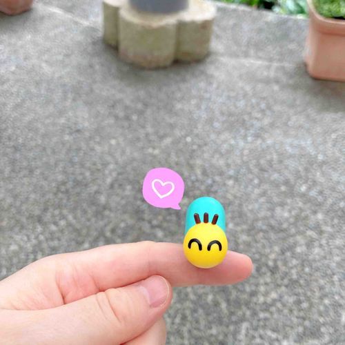 この指 と〜まれ！ (ﾆｬｯ)