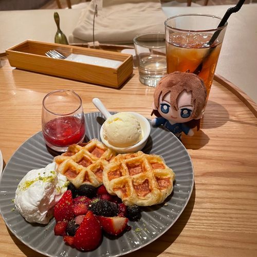 わっふる


※ぱんけきとかいて とうこうしたけれど、わっふるだった ごめんね