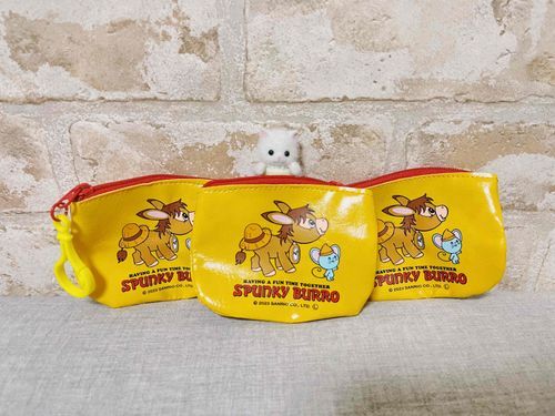 ..
ｶｲﾇｼ  ﾊ  ｳﾝ  ｶﾞ  ﾜﾙｲ  ﾃﾞｽ  。
ﾋﾄﾂ ﾕｽﾞｯﾃ  ｲﾀﾀﾞｷ  ﾏｼﾀ  。