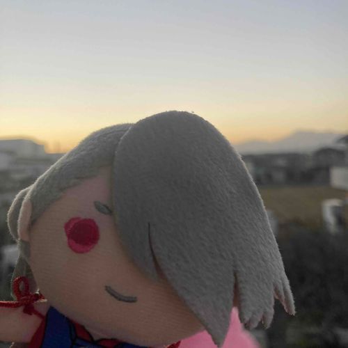かぁかぁ げこげこ
かえる も からす も かえって いくよ♪♪
