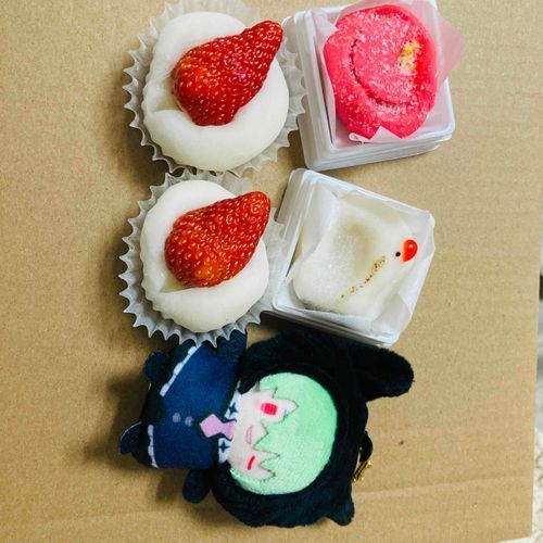 💮:主様も和菓子が好きだなんて趣味が合うねぇ〜…

和菓子には勿論渋い緑茶だよな？主様