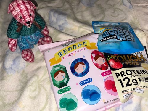 わーい！珍しいお菓子がたくさんですぞー♪