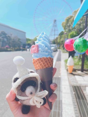 夏日が続くね〜暑い…💦
おーなーはころたぬ連れて公園を走ったよ〜。アイス食べちゃったけど。ダイエット中なのにねぇ…