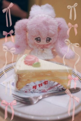 バタークリームケーキってかわいいよね🍰