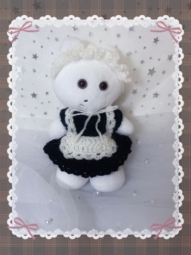 ニットでメイド服編んでみたよ〜くまきち嬉しそう!