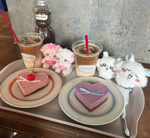 可愛すぎる🍰🫖
