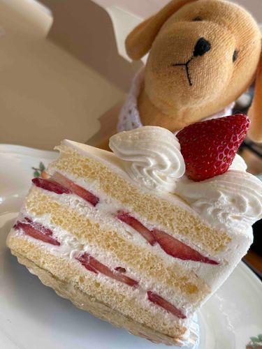 いちごたっぷり❣️
ショートケーキをいただきました💕