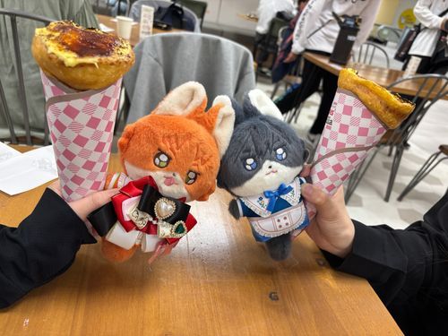 ともだちのほけぎつねとくれーぷたべたぞ！！！