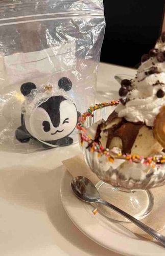サンデー美味しそうだね🍨