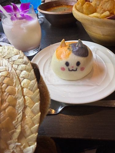 お？？？新しい仲間か？？？
