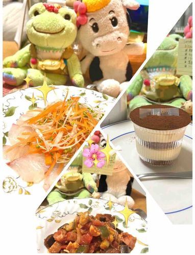 きのうはお母のおたんじょうび🎂おうちでいたれりつくせりされて、お母はかんげきしたようすだったケロ🩷梅とまざーちゃんも同席して、はぴばーすでぃ歌ってたケロお母爆食しててきこえてたかな？