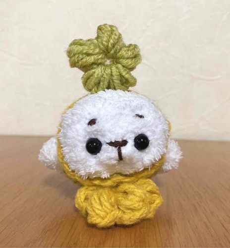 【産みのママの声】新しいママがお洋服作ってくれたらしい！！！！
すごくかわいい！