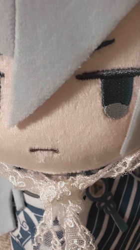 はじめまして、わんぱくな江雪左文字と申します。
自撮り、とやらをしてみました。

ふむ…ちかすぎる、？？