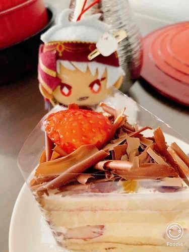 ケーキ！
じぶんへの　ごほうび　らしいぜ😊