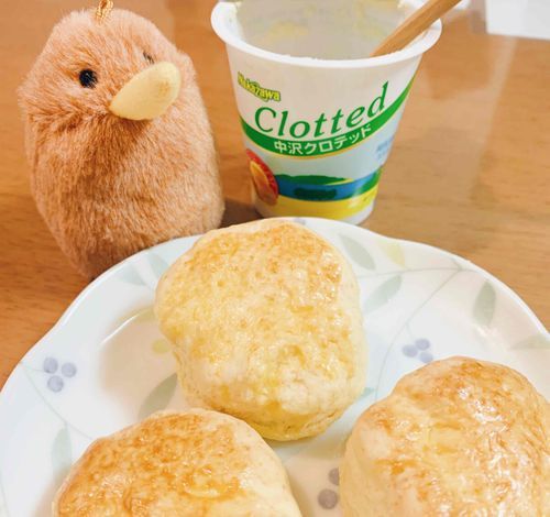 スコーンには、やはりクロテッドクリームがあう🥝