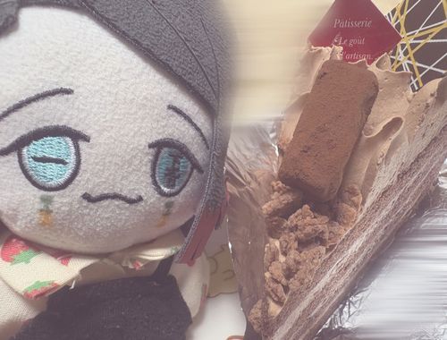 ケーキ！
チョコレートのケーキが大好きなちびえんちゃん♡