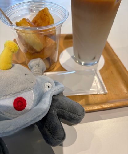 カフェオレは深部体温を下げる
甘味は作業のためのエネルギー源
非常に合理的だ