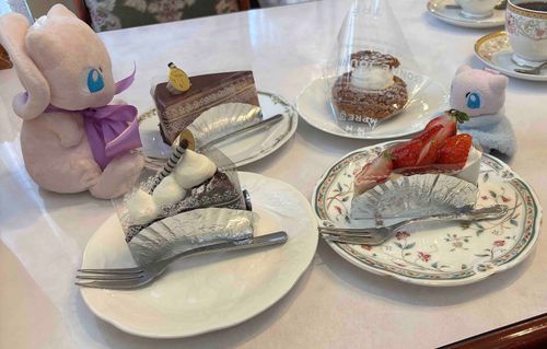ケーキたくさんだね