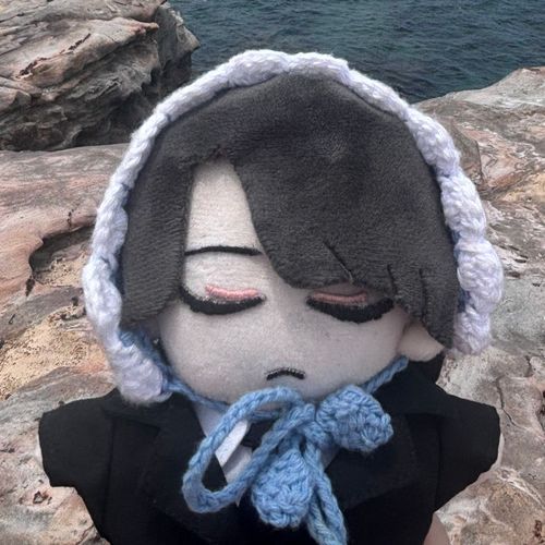 初めまして❕

ｾﾞﾀのﾅﾚｰﾀｰさんとの日々を載せていきます🫡

ぬいのお仲間さんが欲しくて始めました！色んな人と繋がりたいです(𓈒ʚ̴̶̷̷̥ ⩊ ɞ̴̶̷𓈒)