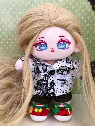 ママにラバーサンダルを買ってもらったよ🩴
季節外れのクリスマスだけど💦
履きやすいし立つことも出来ちゃうよ✨
byクリス