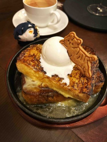 ふれんちとーすと おいしかったねぇ。
あるじ、ことしも たくさん ぼくと でかけてくれたら うれしいなぁ。