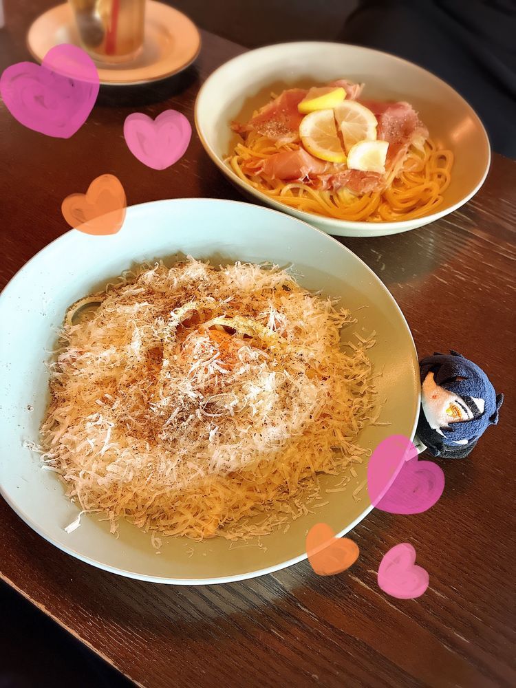 ｢南仏の午後｣を いめーじした あふたぬーんてぃーに いったよ。
すてきな ほてる だったね！
よるも おいしい ものを たべて また いいおもいでが できたね。
みんなも すてきな なつ を すごしてね。
