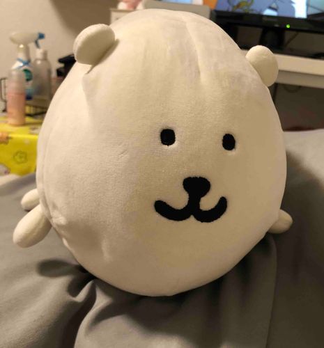 じっ……