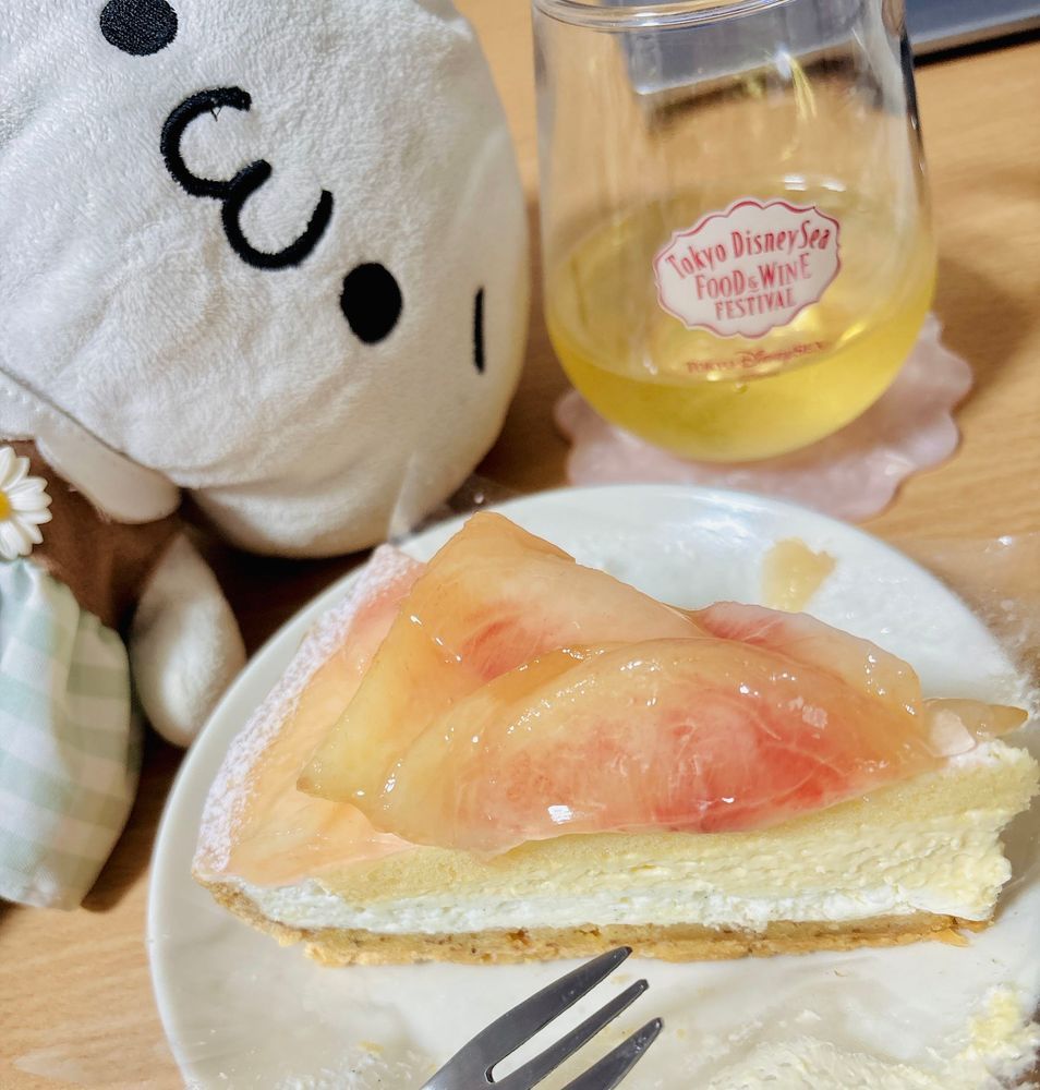 桃とチーズのタルト！白ワイン！晩酌！
