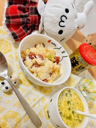 さらにそのおともだち、黄金の味覇もくれたんだって〜それからうまれたおいしい炒飯