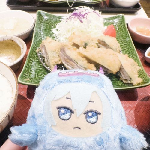 かつおのはさみあげのやつ、うまかった おれうめしそ苦手だけど全然うめしそ感なかった。おすすめー
