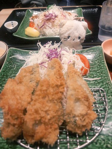 おおとやのこれ、うまっ！だぞ
かつおのうめはさみ？みたいなやつ！！