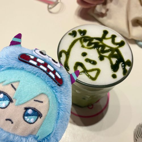 このまえ王様プリンかいてもらったときのやつ ※たまきくんお出かけ連れて行けなかったため合成でごめんね ※ご立腹につきわるもんたまきくん