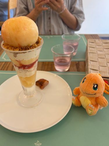 ずっと待ってた
桃の季節🍑
ヒトカゲと一緒に😊