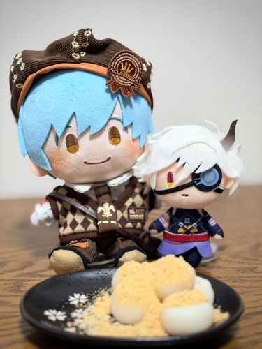 🍓：美味しいですな、鬼丸殿☺️もぐもぐ