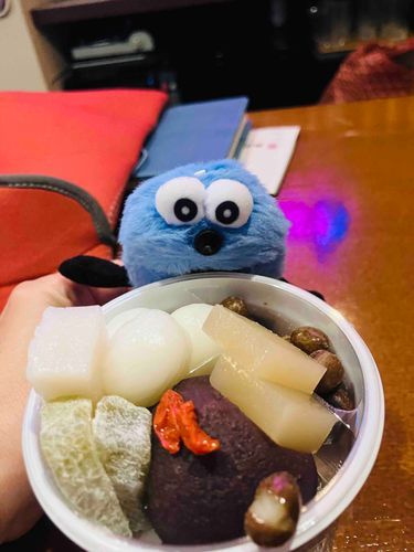 あんみつ　だよっ！