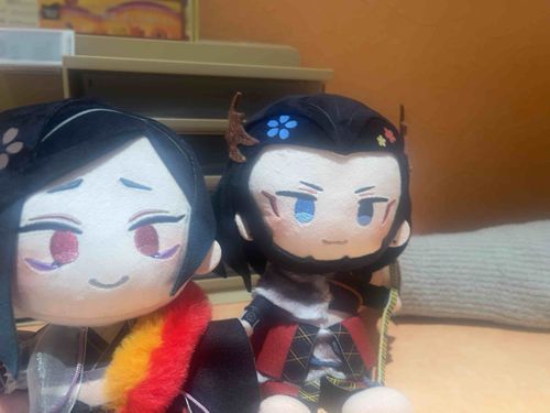 あるじぃとゆうじんほんまるのねねきりまるとごはんにいったぞ
このひはでっかいずがきんじだ