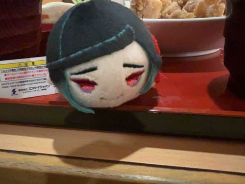 やまもりからあげをあるじぃとはんぶんこしたぞ、じゅーしーでおいしかったな