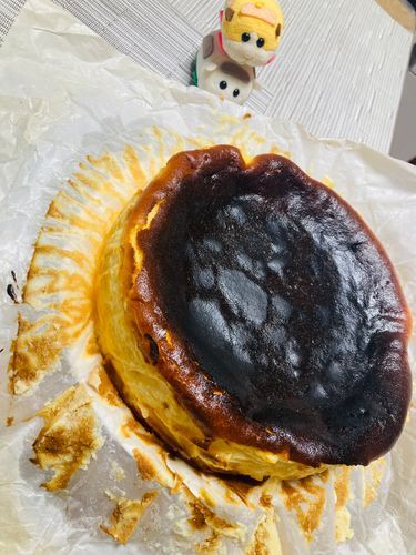 ハッピー食べ放題ベイクドチーズケーキ
