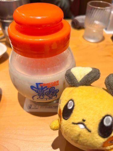 デデンネ、コメダンディさんですよ。

コメダンディさん。デデンネです。