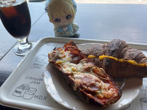 パン屋さんですよ