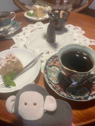 古民家カフェにも行きました。
アップルパイが美味しかったね
