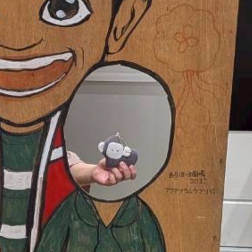 顔はめパネルに嵌めました
全身はめパネルになりました