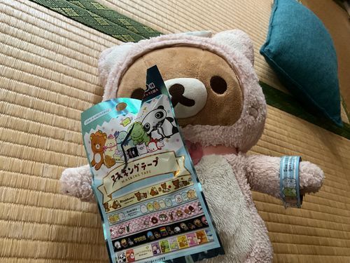 セリアにサンリオキャラクターズのランダムマスキングテープがあったので買ってみました😄
ラインナップはリラックマ、にゃんにゃんにゃんこ、すみっコぐらしアフロ犬、サンエックスユニバースの５種類💓💓
狙いはリラックマ！！🧸でも正直どれが出ても嬉しい♥️
出たのは、ご覧の通り！すみっコぐらし😆
かわいい💕これからどんどん使っていくよ❤️