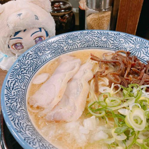 じー。。。。。