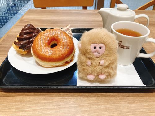 ドーナッツに温かいジャスミンティーが合いすぎて、ウキウキした🙈︎