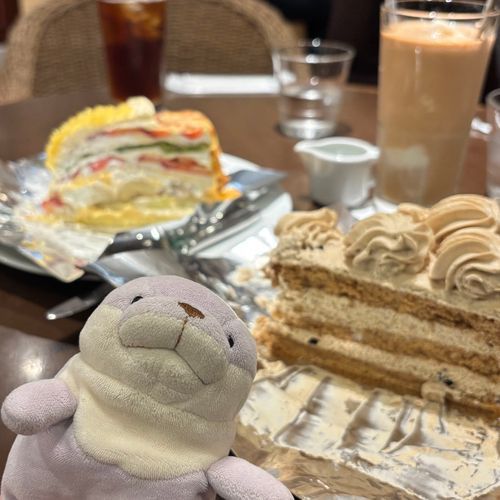 はーぶす の けーき！
どっちも ぱぷのだよね？？？