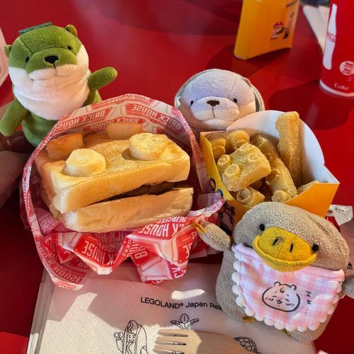 レゴランド の ごはん！
とっても おいしかった！ ぶろっく かわいい！