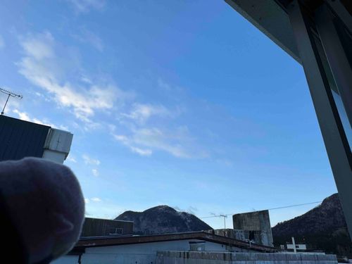12月の弟子屈の朝だよマシュ
こっちは雪が積もってないね